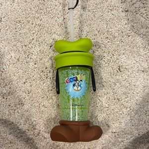 Goofy’s Glaciers Goofy Cup